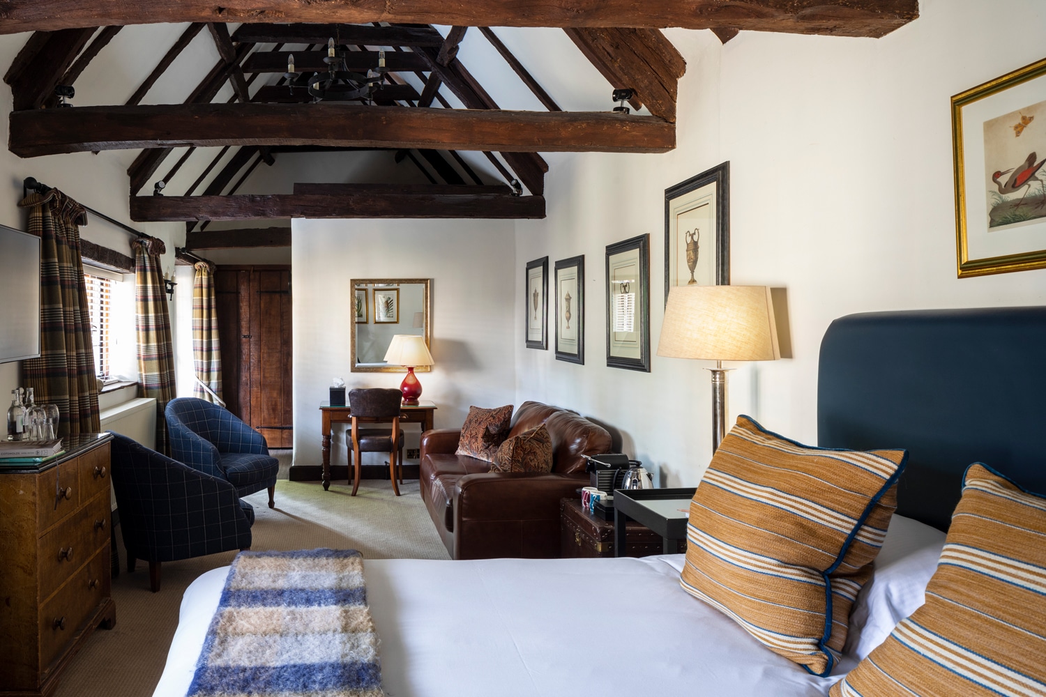 Pub Garden Suite